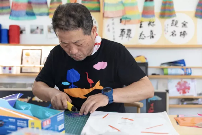 文章附图
